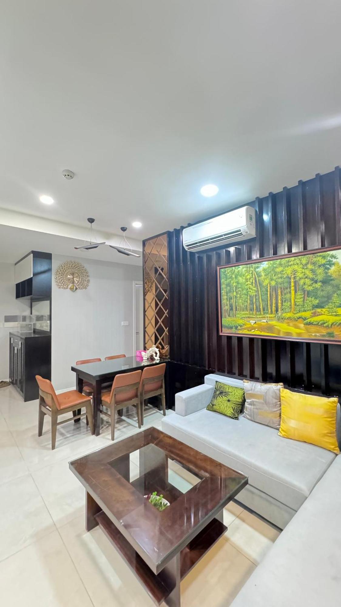 Sun - Millennium Spacious Aparts, Pool And Location Căn hộ *