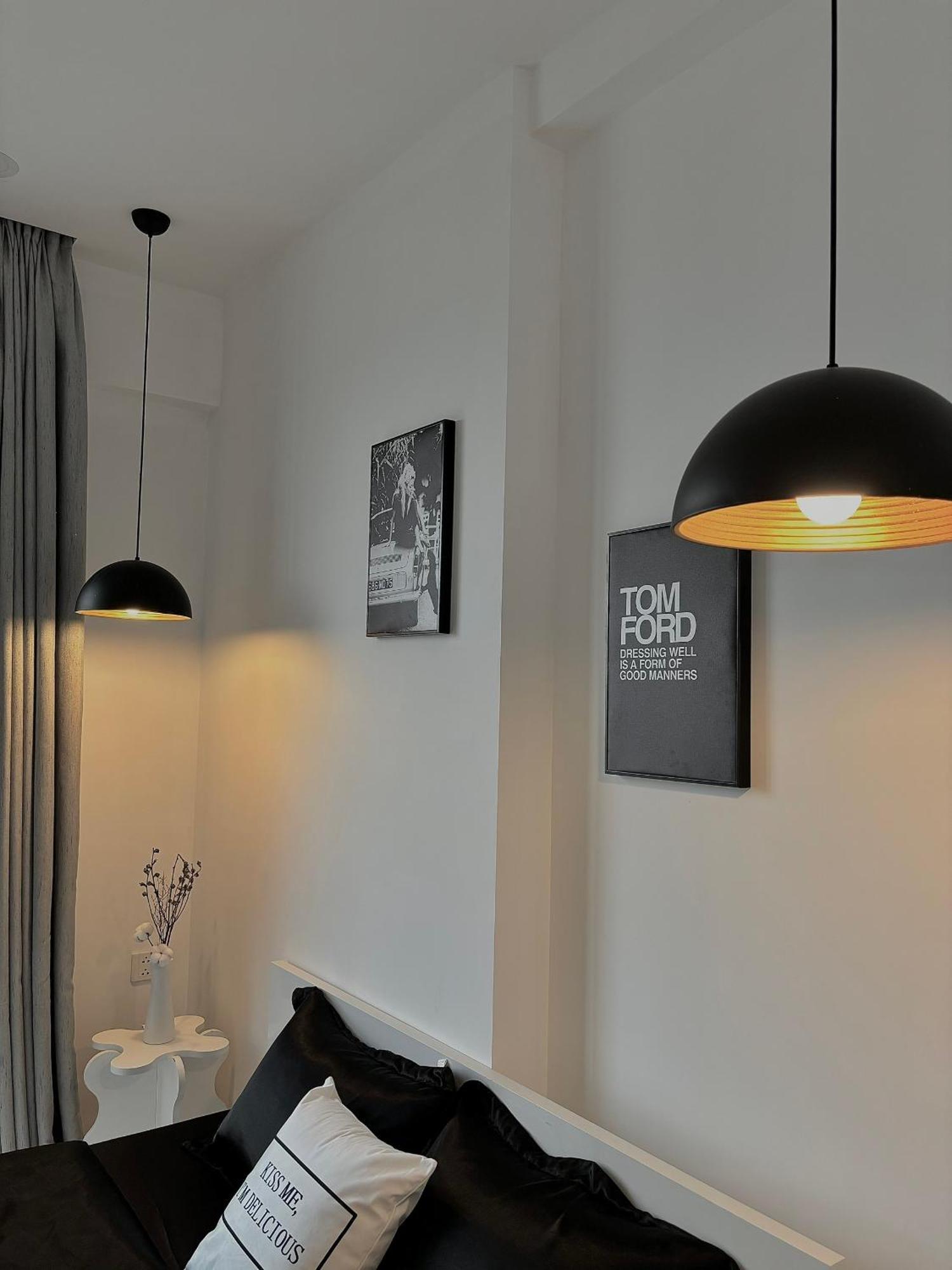 Căn hộ Sun - Millennium Spacious Aparts, Pool And Location TP. Hồ Chí Minh