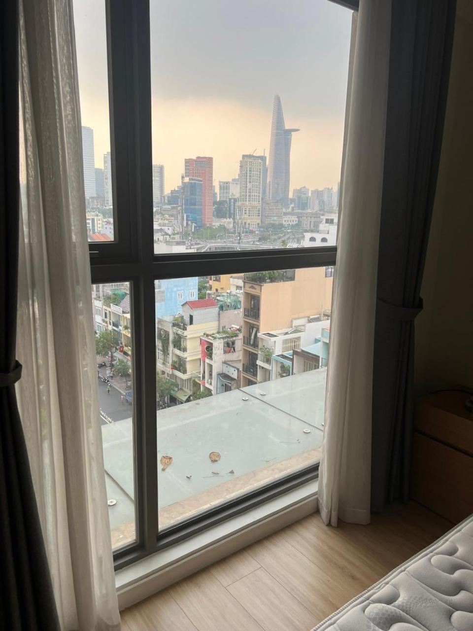 Sun - Millennium Spacious Aparts, Pool And Location TP. Hồ Chí Minh