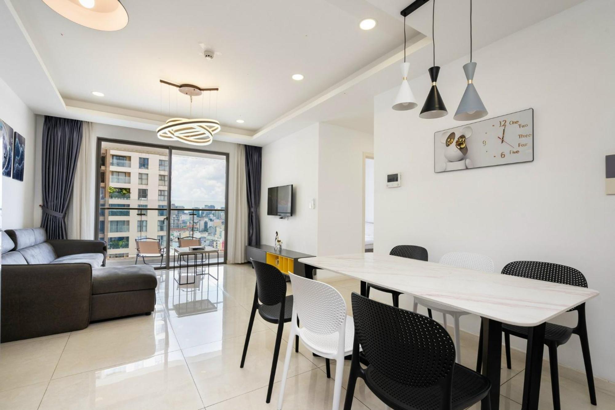 Sun - Millennium Spacious Aparts, Pool And Location Căn hộ TP. Hồ Chí Minh
