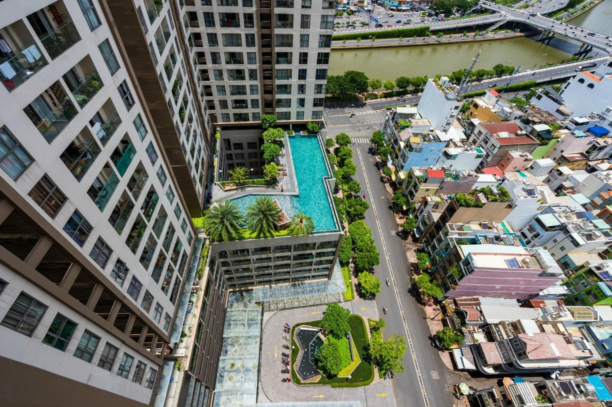 Sun - Millennium Spacious Aparts, Pool And Location TP. Hồ Chí Minh