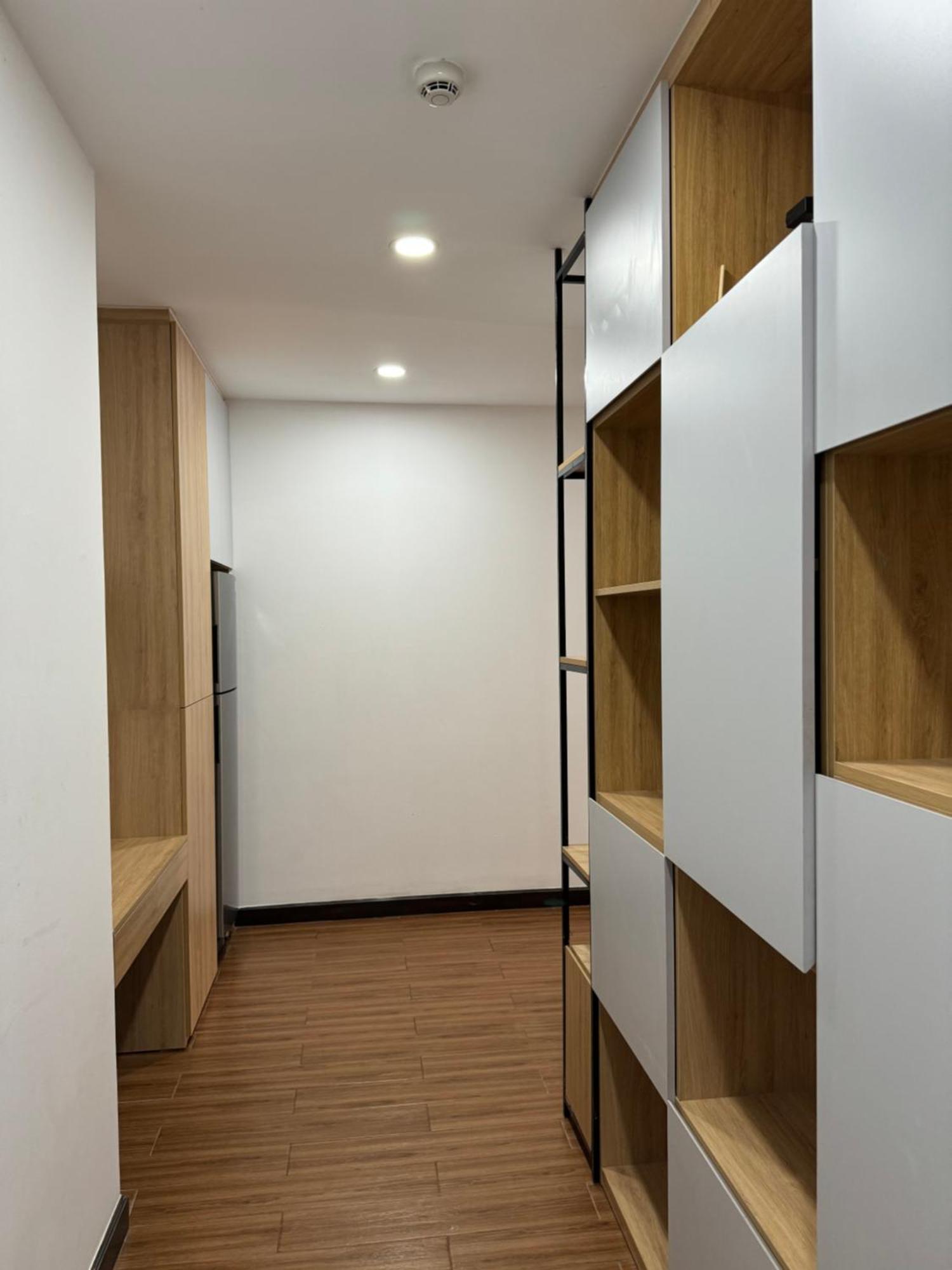 Căn hộ Sun - Millennium Spacious Aparts, Pool And Location