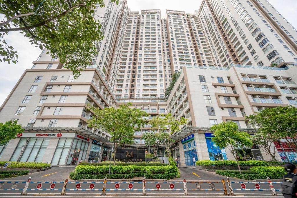 Sun - Millennium Spacious Aparts, Pool And Location * TP. Hồ Chí Minh